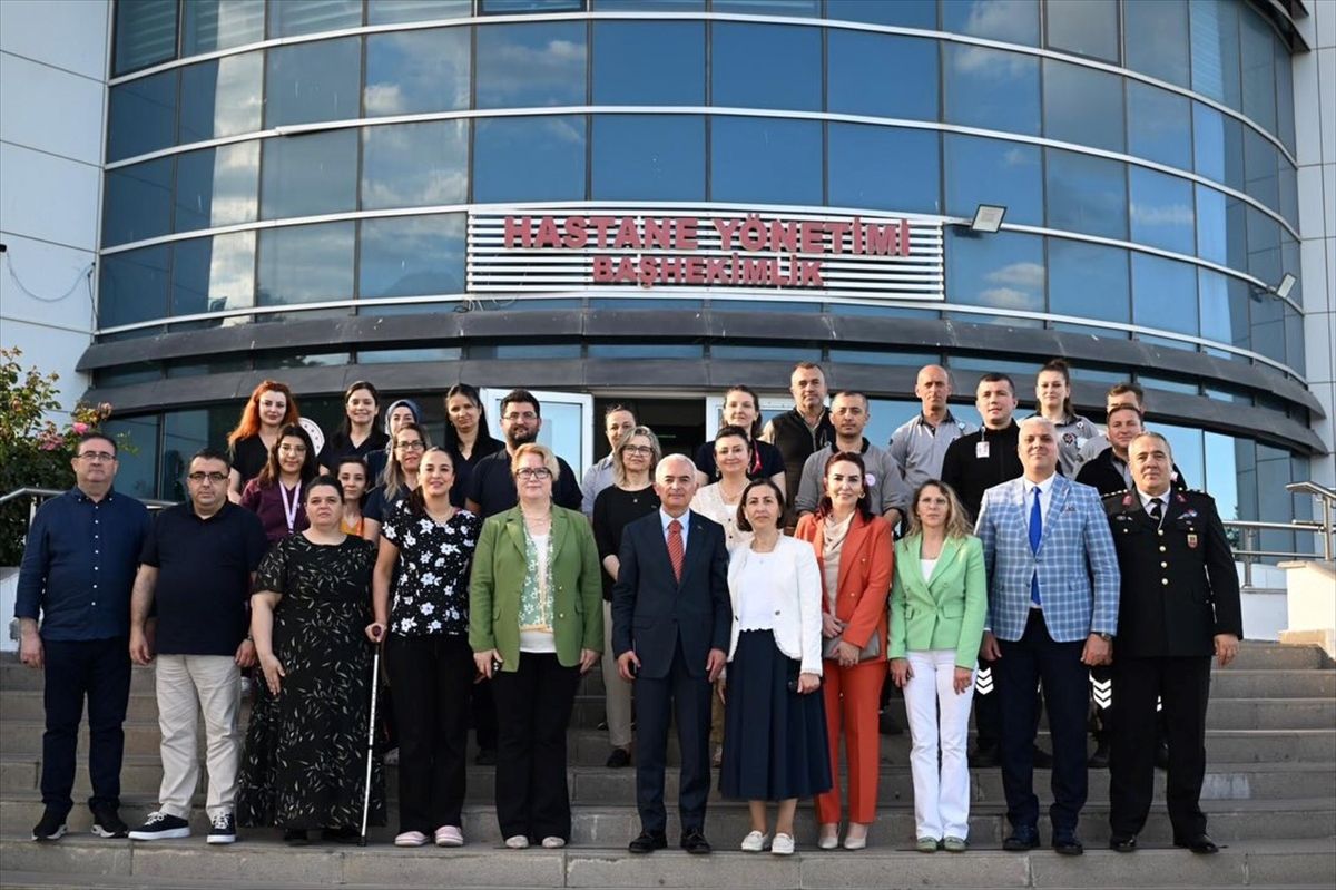Kırklareli Valisi Turan, Eğitim ve Araştırma Hastanesini ziyaret etti