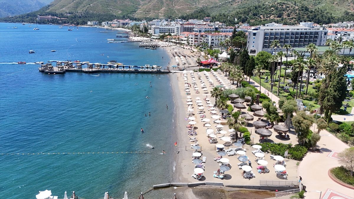 Muğla sahillerinde bayram tatili hareketliliği sürüyor