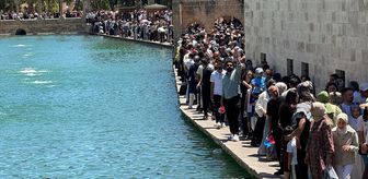 Balıklıgöl'de bayram tatili yoğunluğu yaşanıyor