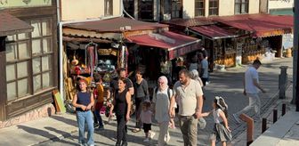 Bayram tatilinde Taraklı'yı tercih edenler tarihte yolculuk yaptı