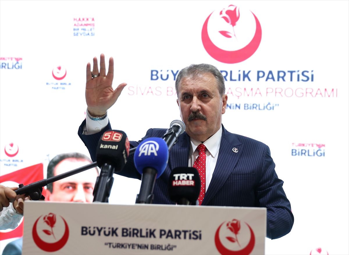 BBP lideri Destici'den 33 yıl vurgusu