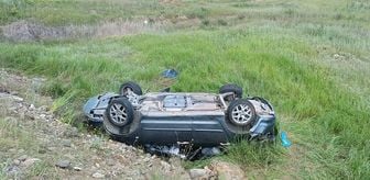 Çorum'da şarampole devrilen otomobildeki aynı aileden 4 kişi yaralandı