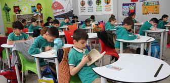 Erzincan'da kitapla buluşan aileler ekran bağımlılığına karşı birleşti