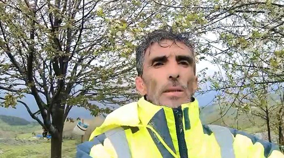 Karacaları görünce büyük sevinç yaşadı: O anlar kamerada