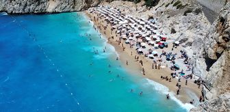 Kaş'taki Kaputaş'ın Avrupa'daki en iyi 10 plaj listesine girmesi turizmcileri sevindirdi