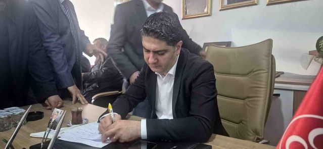 MHP'li Özdemir'den Sarız'a bayram hediyesi