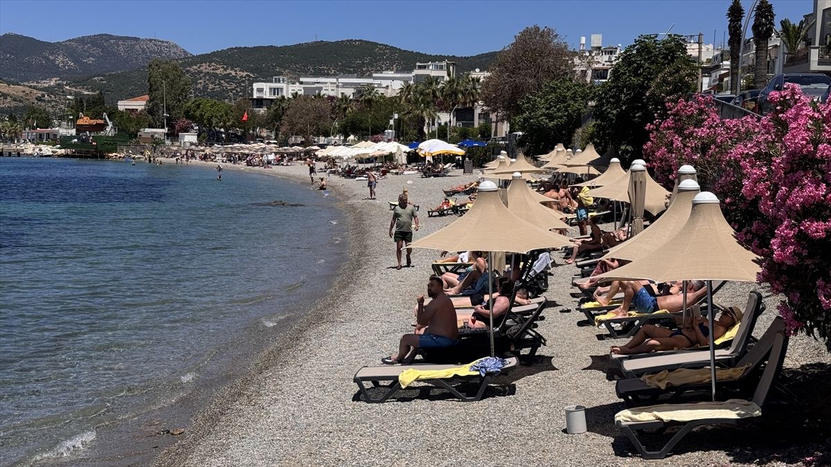 Muğla sahillerinde Kurban Bayramı'nın son gününde de hareketlilik sürdü