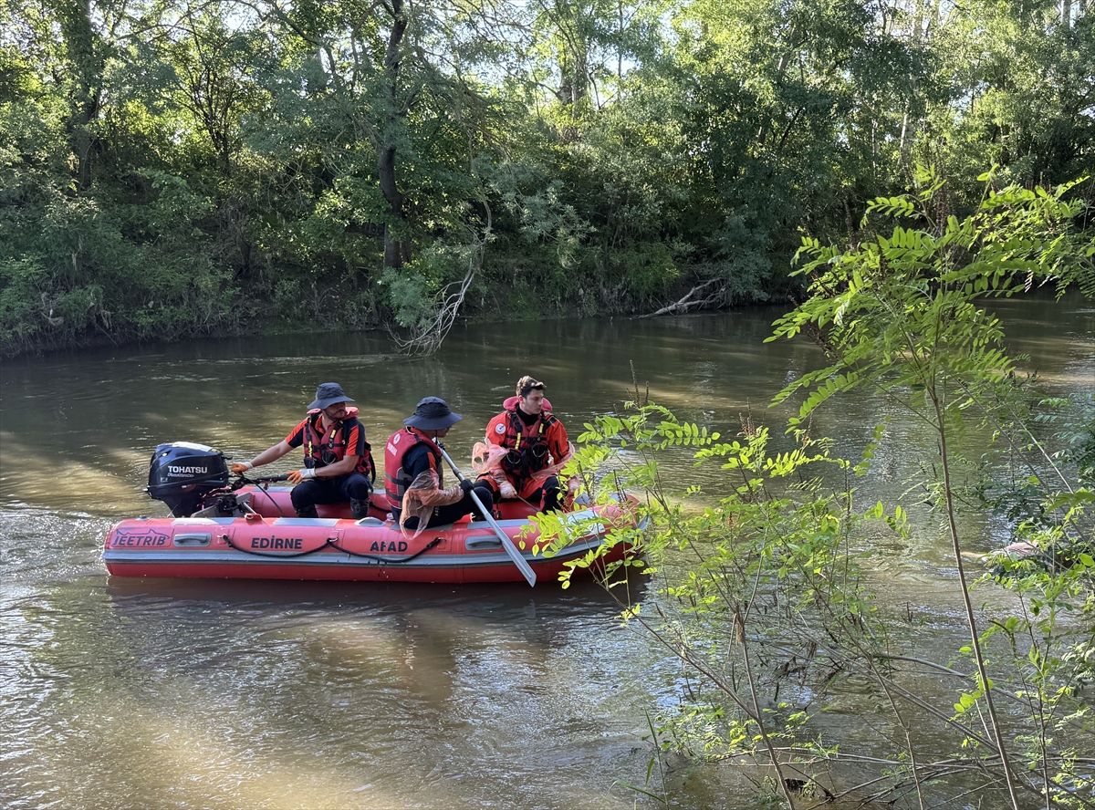 Tunca Nehri'nde aynı gün bir erkek cesedi daha bulundu