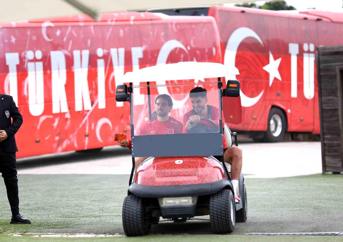 A Milli Futbol Takımı, Kuzey Makedonya maçı hazırlıklarını tamamladı