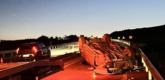Aksaray'da refüje çarpan otomobildeki 7 kişi yaralandı