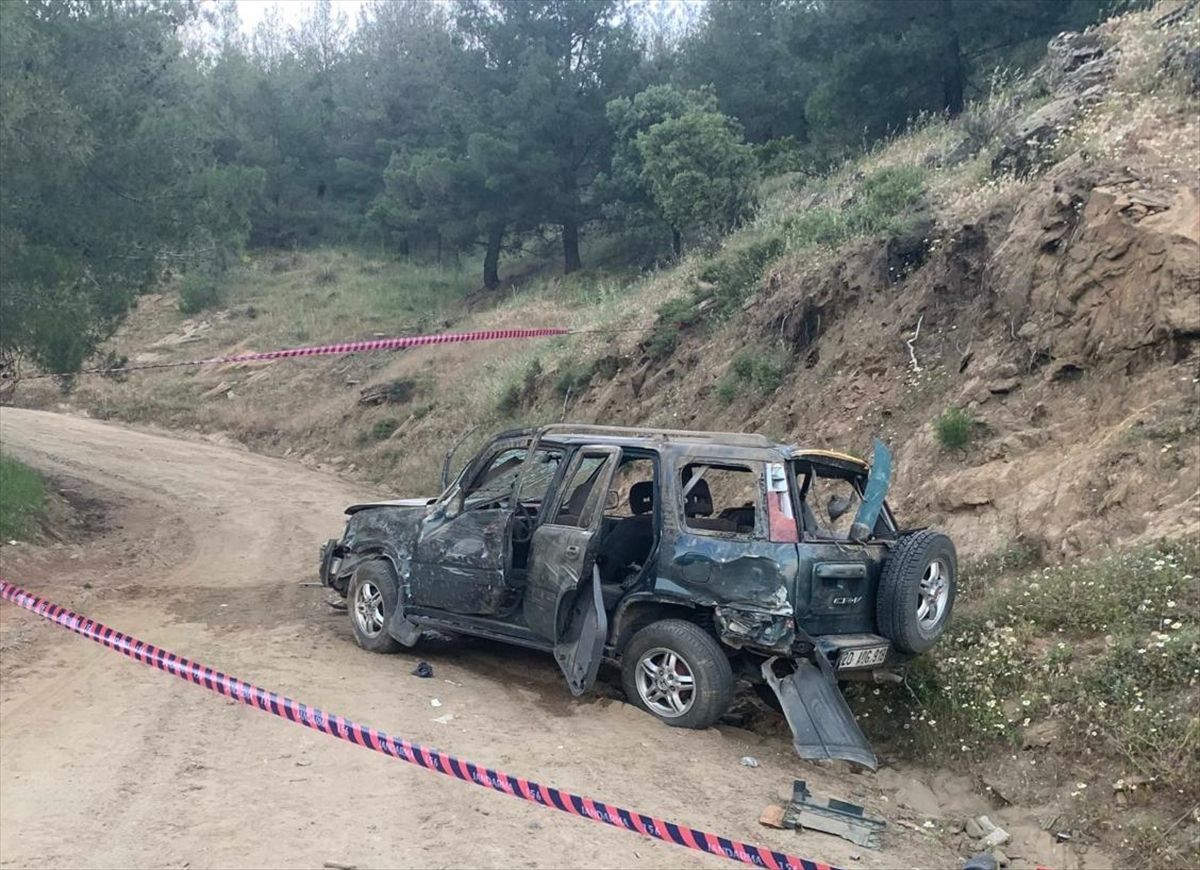 Aydın'da şarampole devrilen cipin sürücüsü öldü, 2 kişi yaralandı