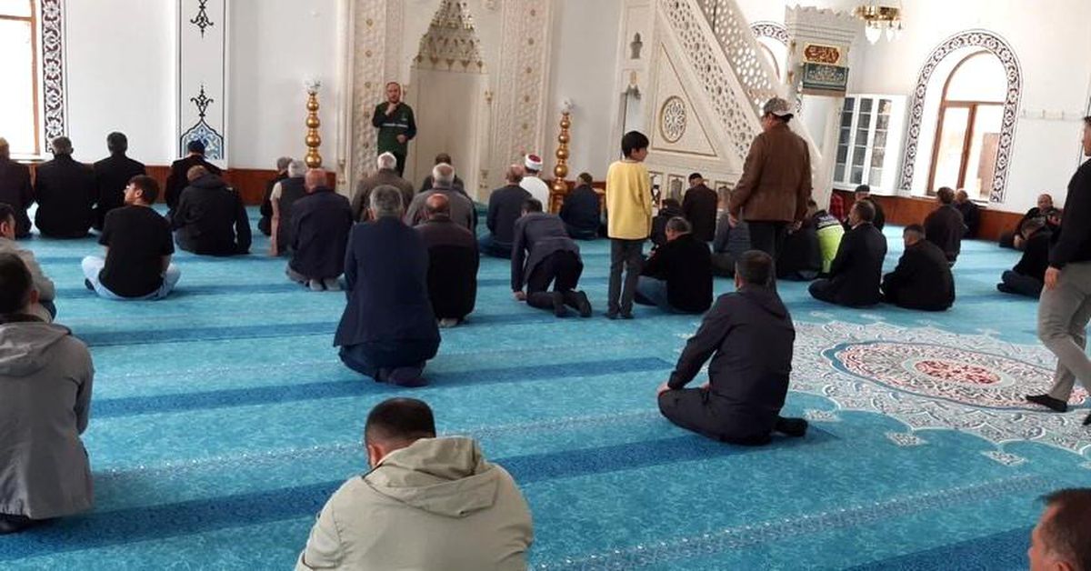 Bayburt'ta cami cemaati bağımlılıkla mücadele konusunda bilgilendirildi