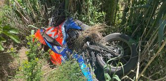 Bursa'da hafif ticari araçla çarpışan motosikletin sürücüsü ağır yaralandı
