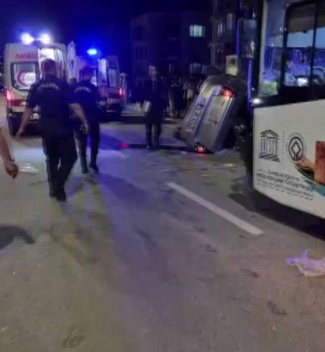 diyarbakirda belediye otobusu 19895554 7936 1 m