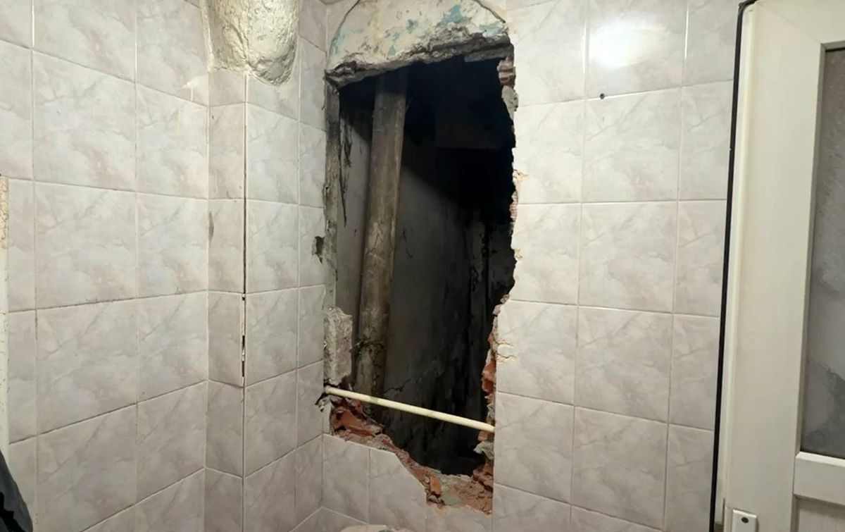 Fatih'te Türkmenistanlı kadın 5'inci kattan düşerek hayatını kaybetti
