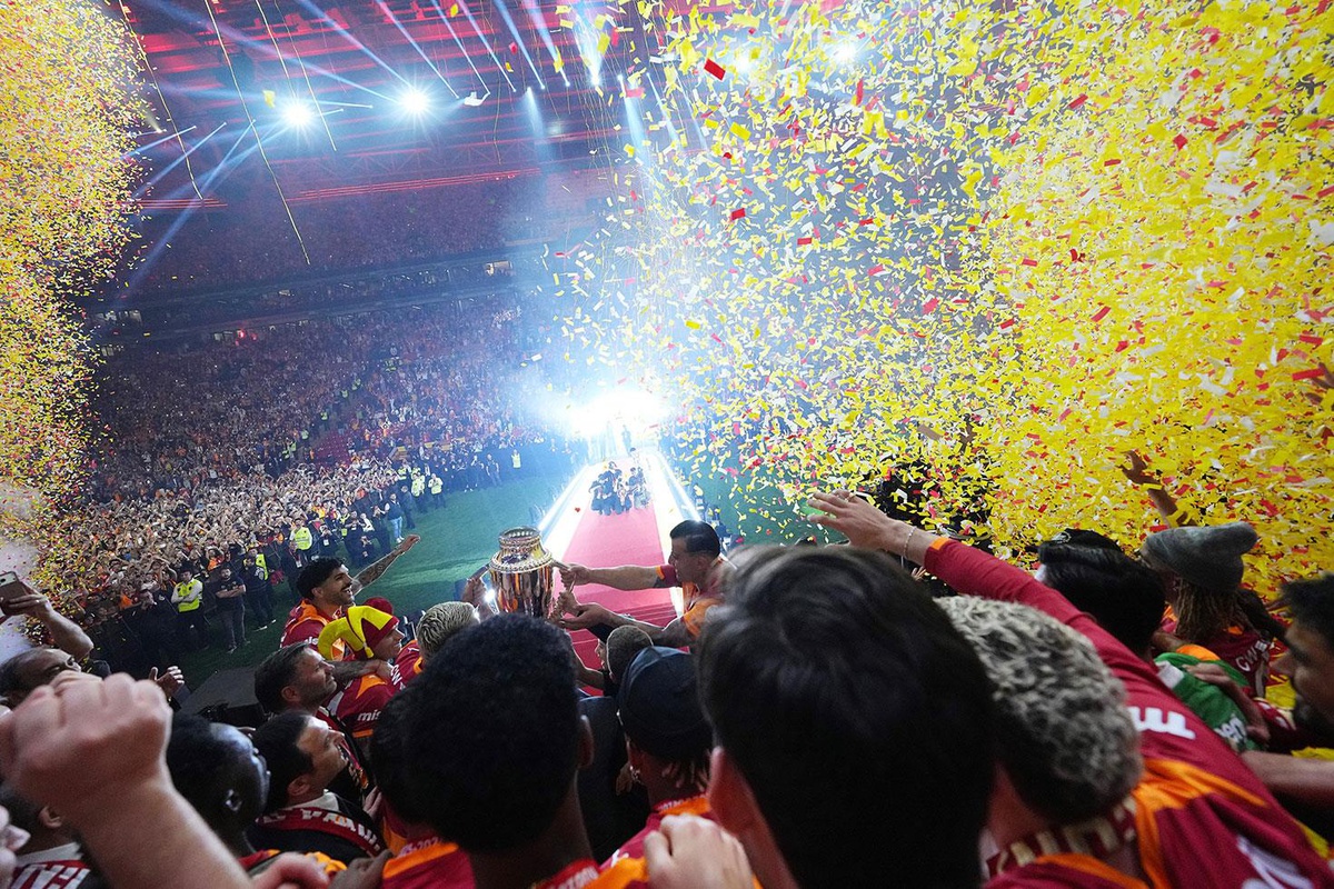 Galatasaray'da şok ayrılık! Böyle bir sonu kimse beklemiyordu
