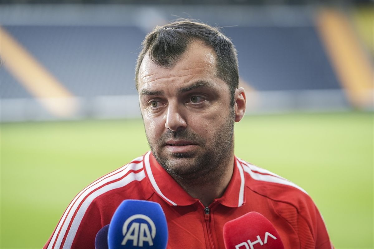 Goran Pandev'den A Milli Futbol Takımı'na övgü ve destek