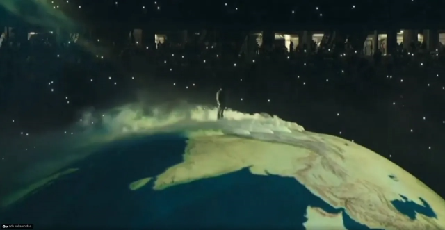 kanye west sahnede duyurdu 118 19895538 4564 1 m