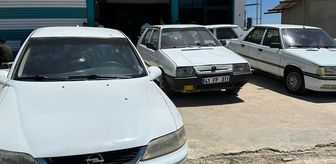 Şanlıurfa'da iş yerine düzenlenen silahlı saldırıda 5 otomobil zarar gördü