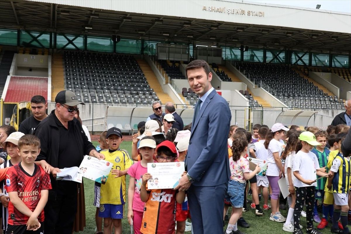 Arhavi'de 'Herkes İçin Futbol Etkinliği' düzenlendi