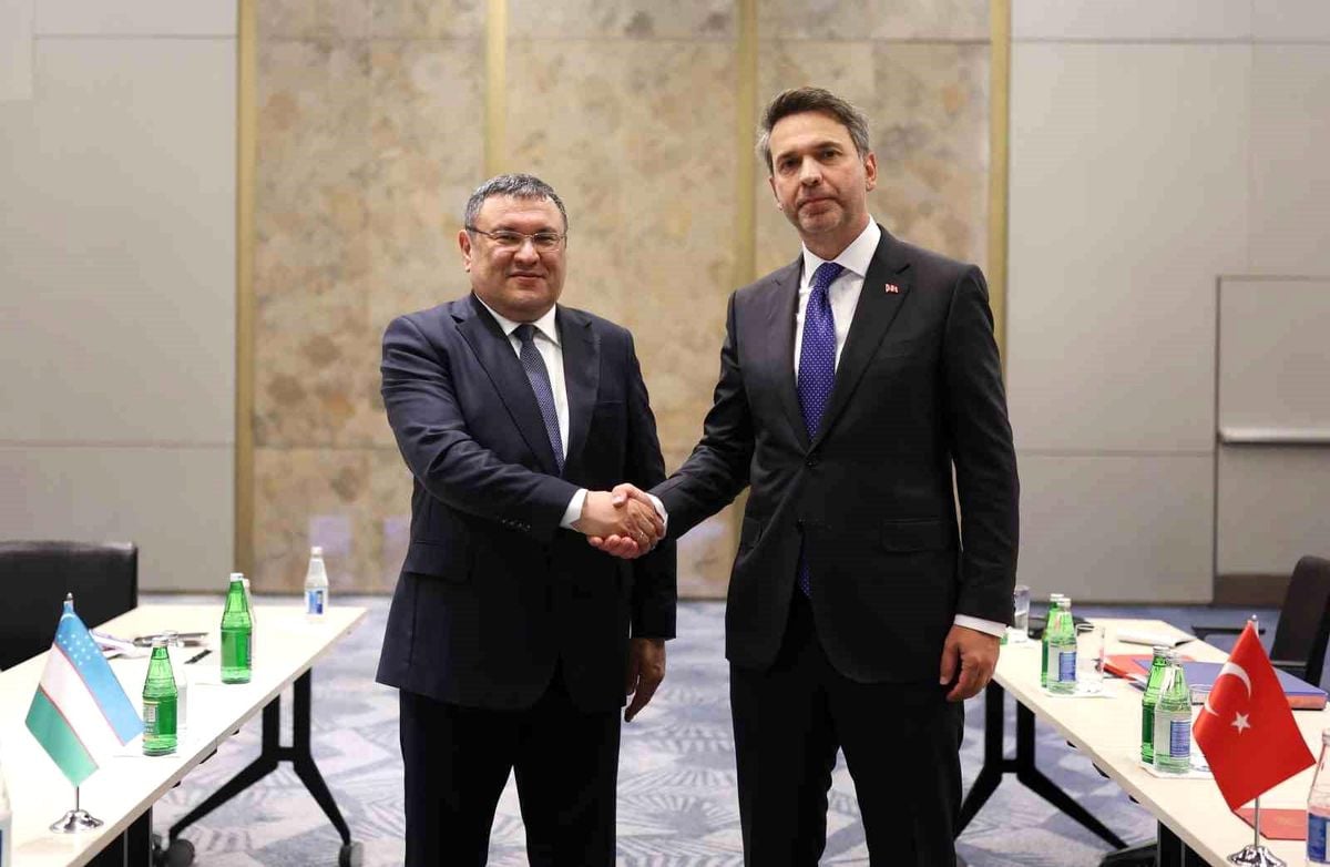 Bakan Bayraktar: Enerjide güçlü irade ve liderlik şart