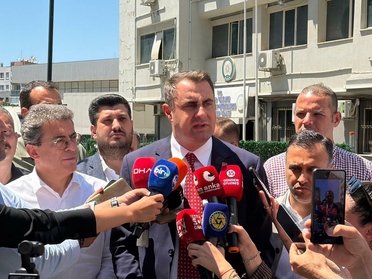 Buca Belediye Başkanı gözaltına alındı