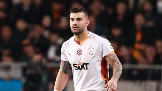 galatasaraydan abdulkerim icin 61216299 9273 1 m