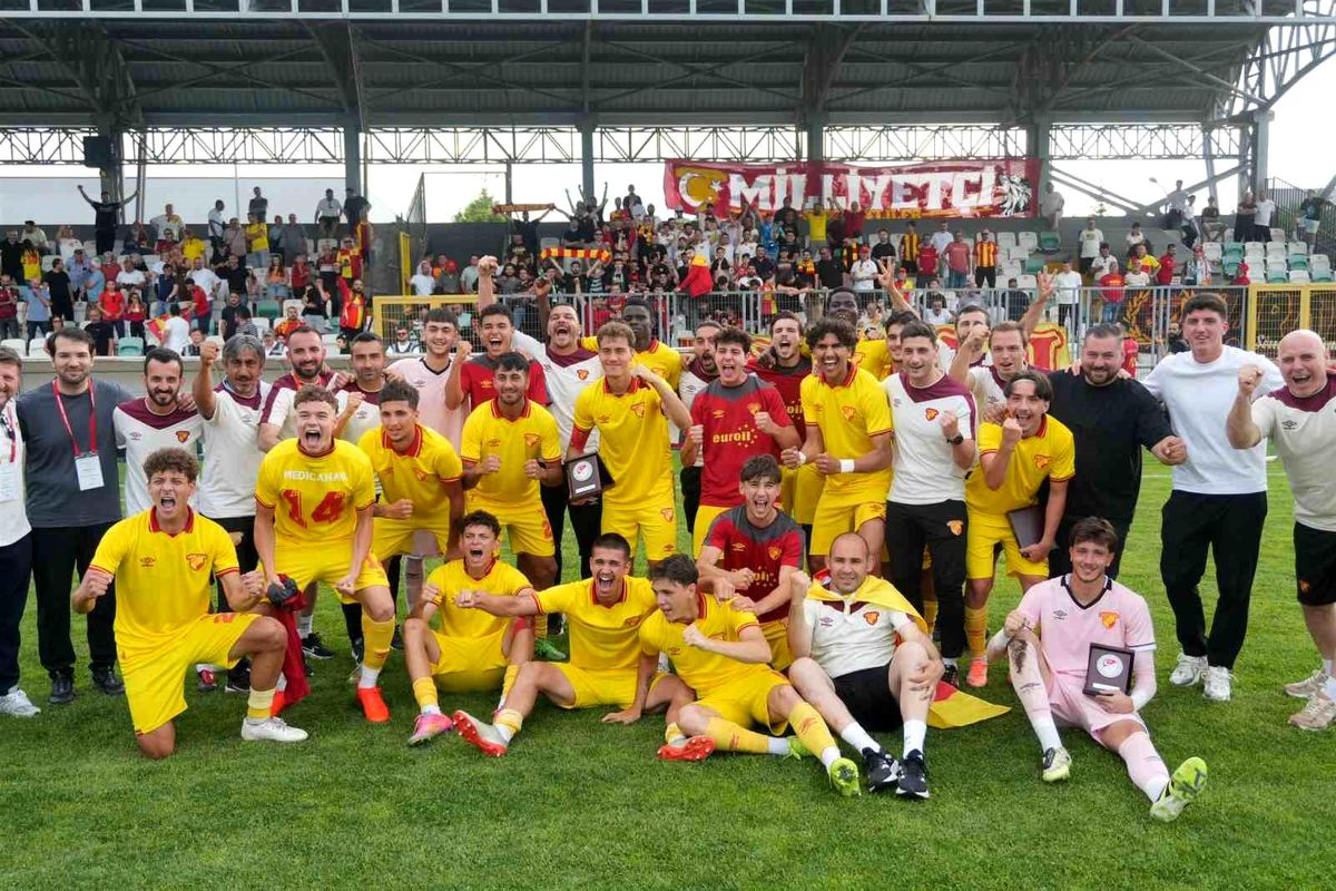 Göztepe U19'dan tarihi başarı