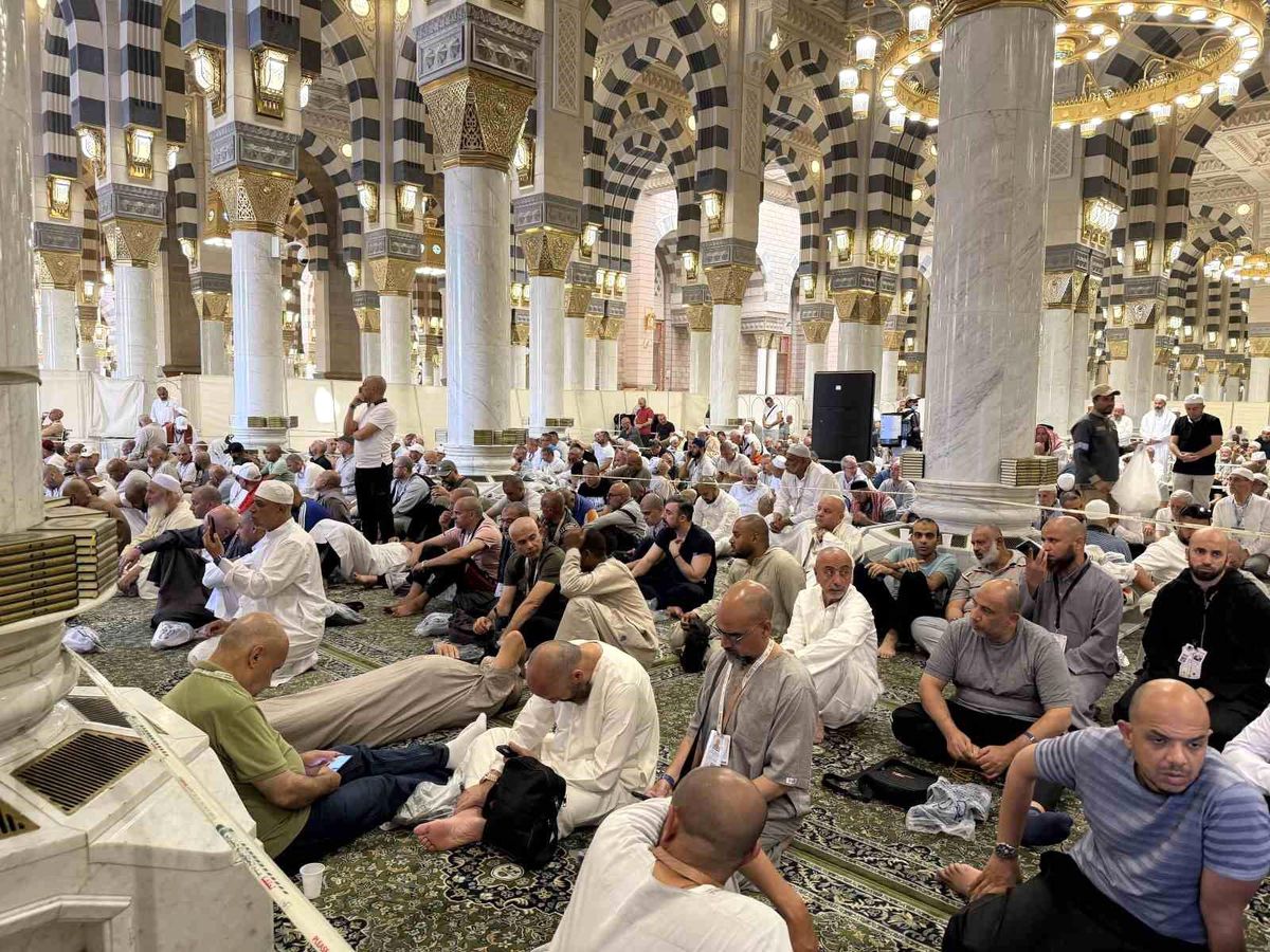 Hacılar Ravda-ı Mutahhara'ya koştular