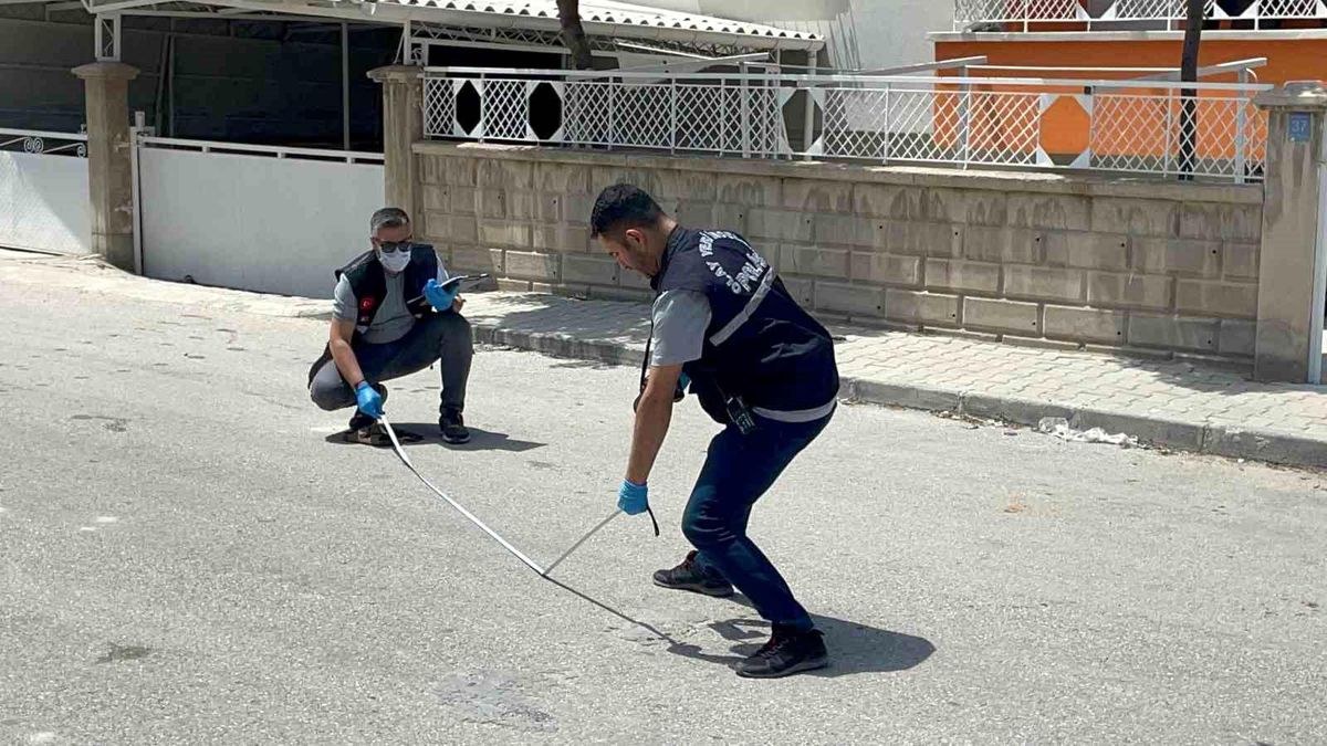 Karaman'da kayınbirader enişte kavgasında kan aktı: 1 ağır yaralı