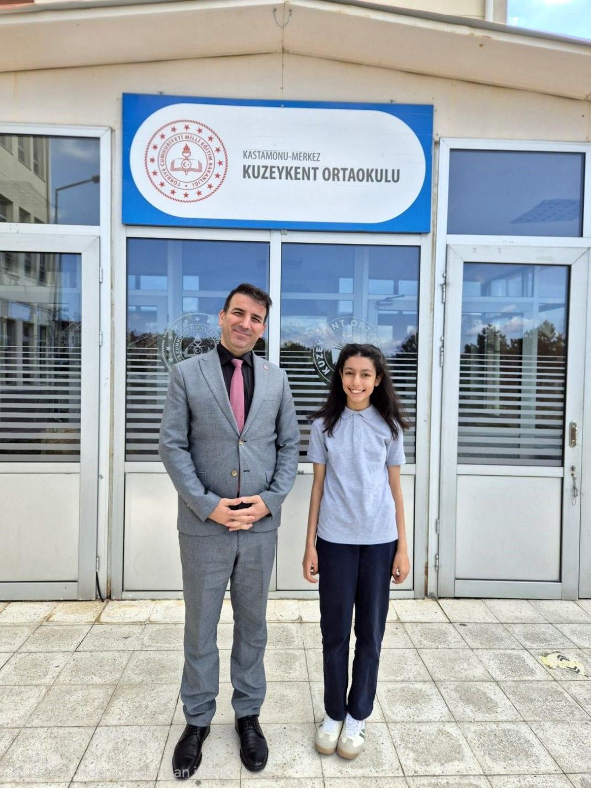 Kastamonulu öğrenci yazdığı şiirle Türkiye birincisi oldu