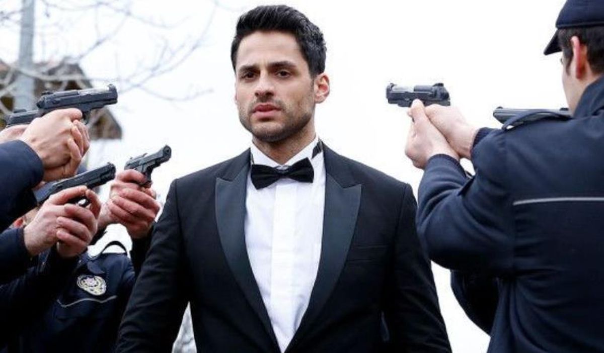 Prangalı Yarim filmi oyuncuları kim, konusu ne, sonu nasıl bitiyor? Prangalı Yarim filmi ne zaman, nerede çekildi?