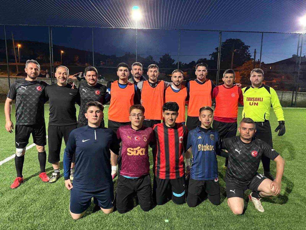 Tavşanlı'da geleneksel turnuvanın şampiyonu Derbent oldu
