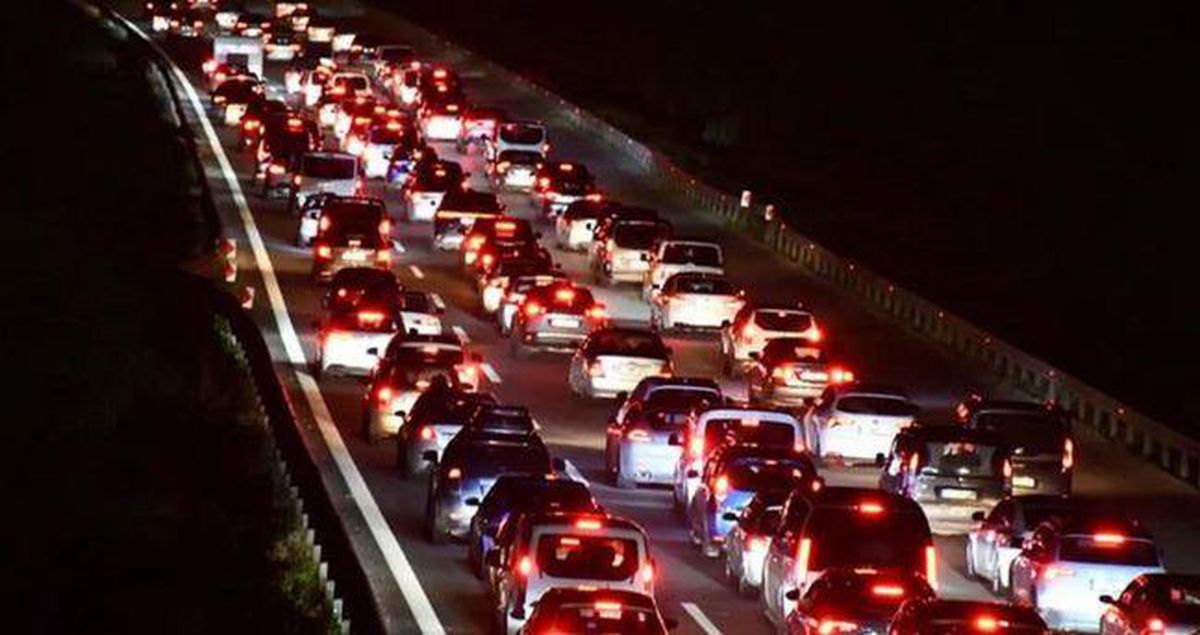 TEM Otoyolu trafiğe kapalı mı? Anadolu Otoyolu Ankara-İstanbul yönü kapatıldı mı, hangi yönü kapatıldı? TEM Otoyolu ne zaman kapatılacak, açılacak?
