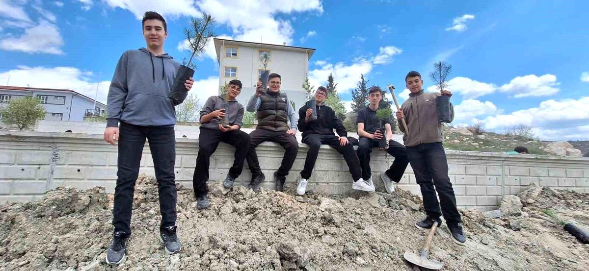 ÇEDES kapsamında Kütahya'da fidan dikim seferberliği