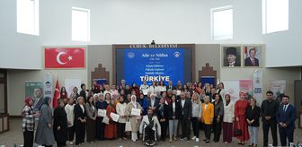 Çubuk'ta Modüler Aile Eğitimi Programı'nı tamamlayan kursiyerlere belge