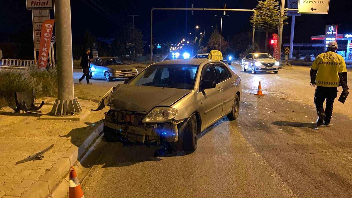 Elazığ'da trafik kazası: 1 yaralı