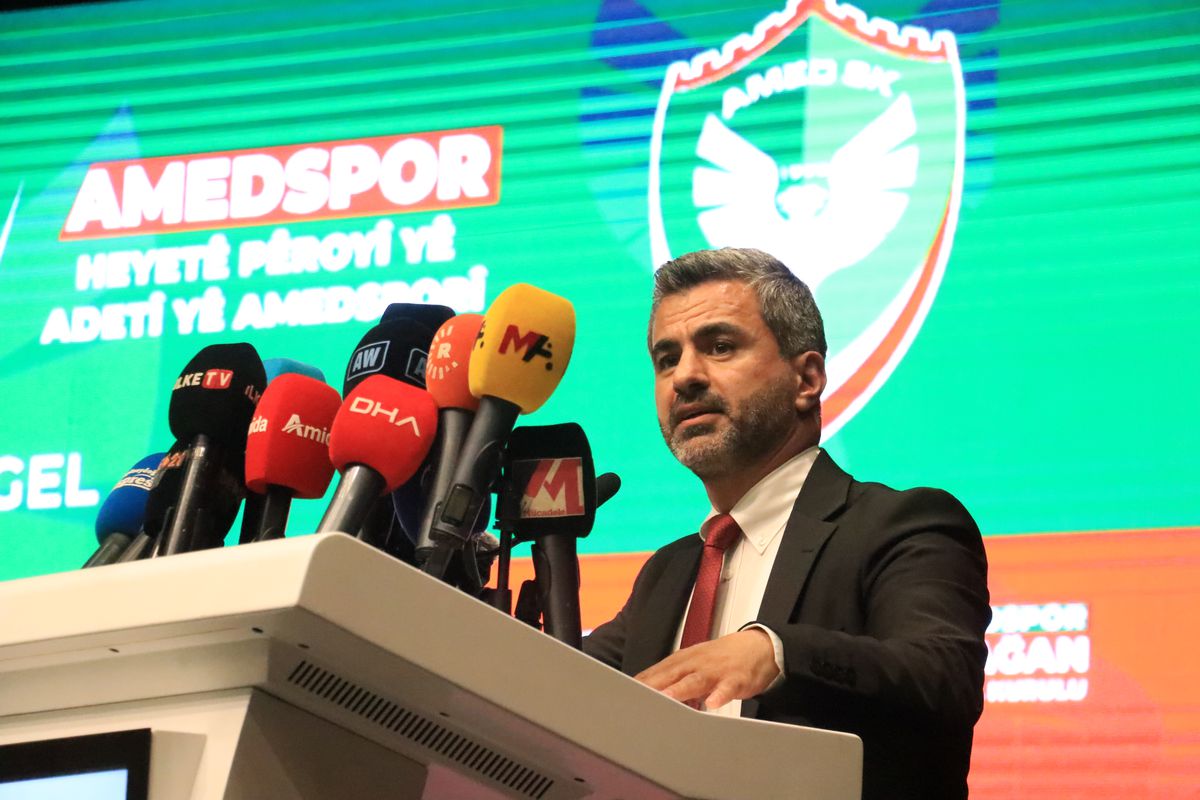 Güven tazeleyen Amed Sportif Faaliyetler Başkanı Nahit Eren: Hedefimiz kalıcı olmak ve Avrupa kupalarına gitmek