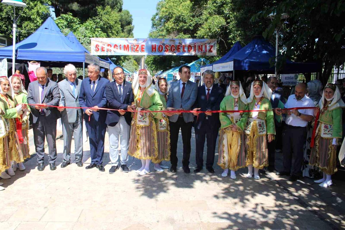 Hayat Boyu Öğrenme Şenliği törenle başladı