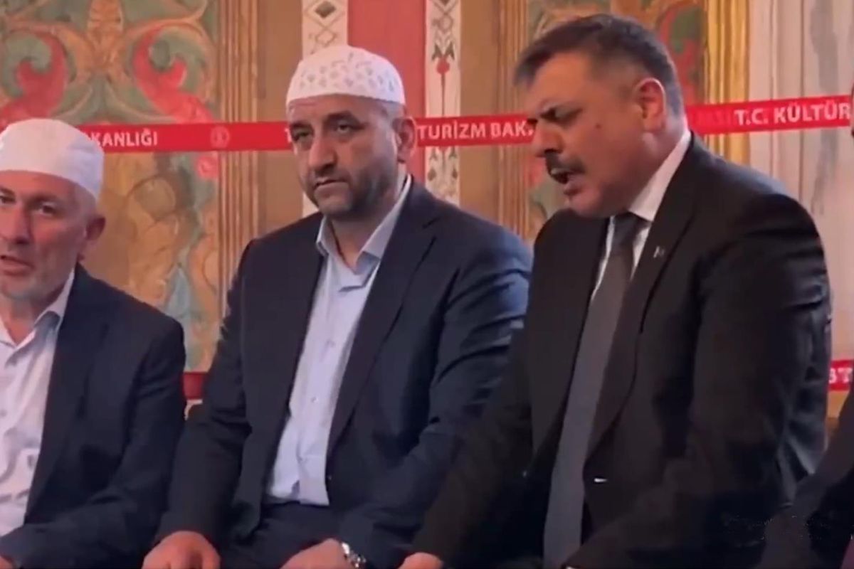 İçişleri Bakanı Çiftçi, Kur'an-ı Kerim okudu