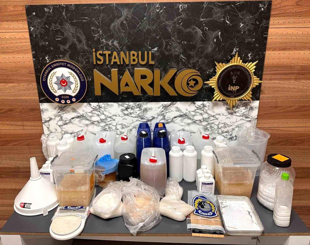 İstanbul'da uyuşturucu operasyonu: 30 kilo metamfetamin ele geçirildi