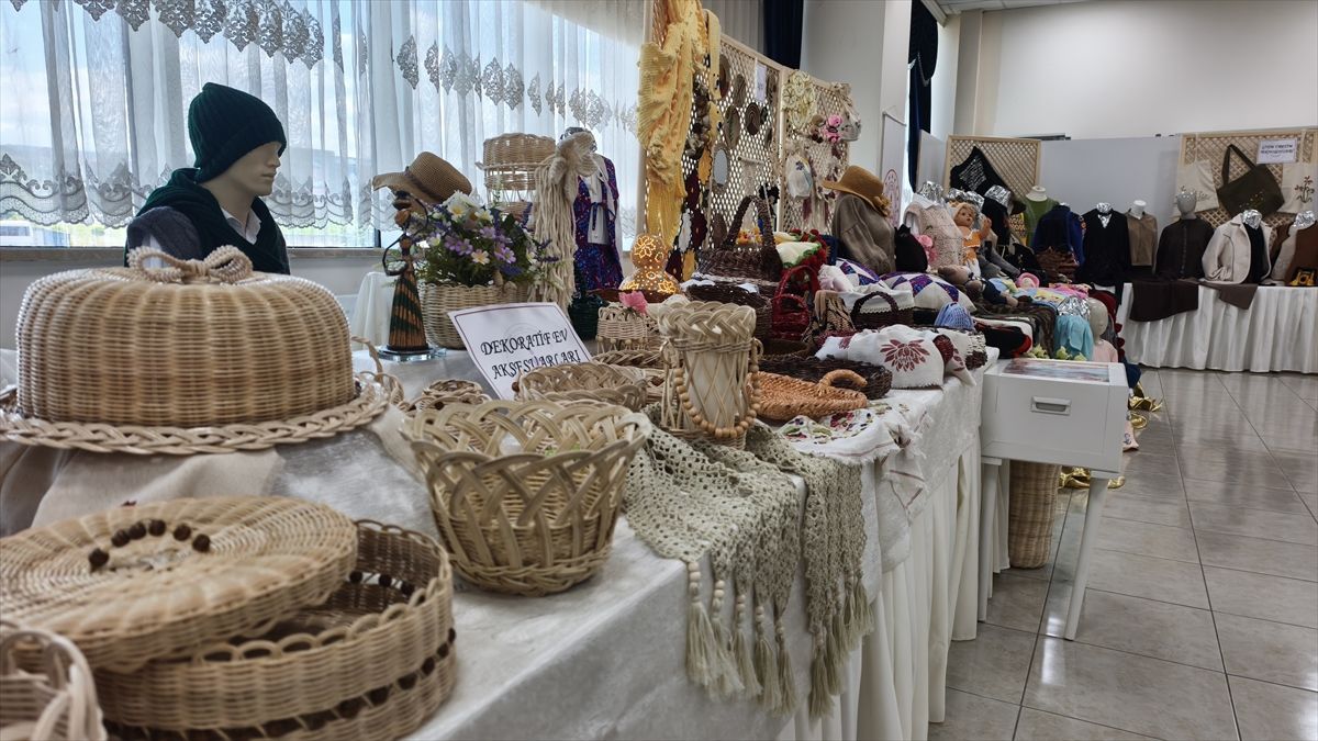 Karabük'te 'Hayat Boyu Öğrenme Haftası' etkinliği düzenlendi