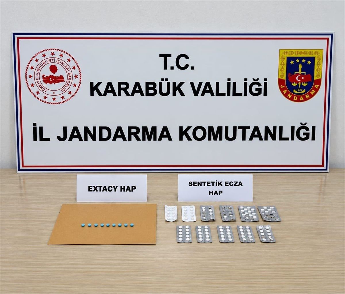 Karabük'te uyuşturucu operasyonlarında 7 şüpheli yakalandı