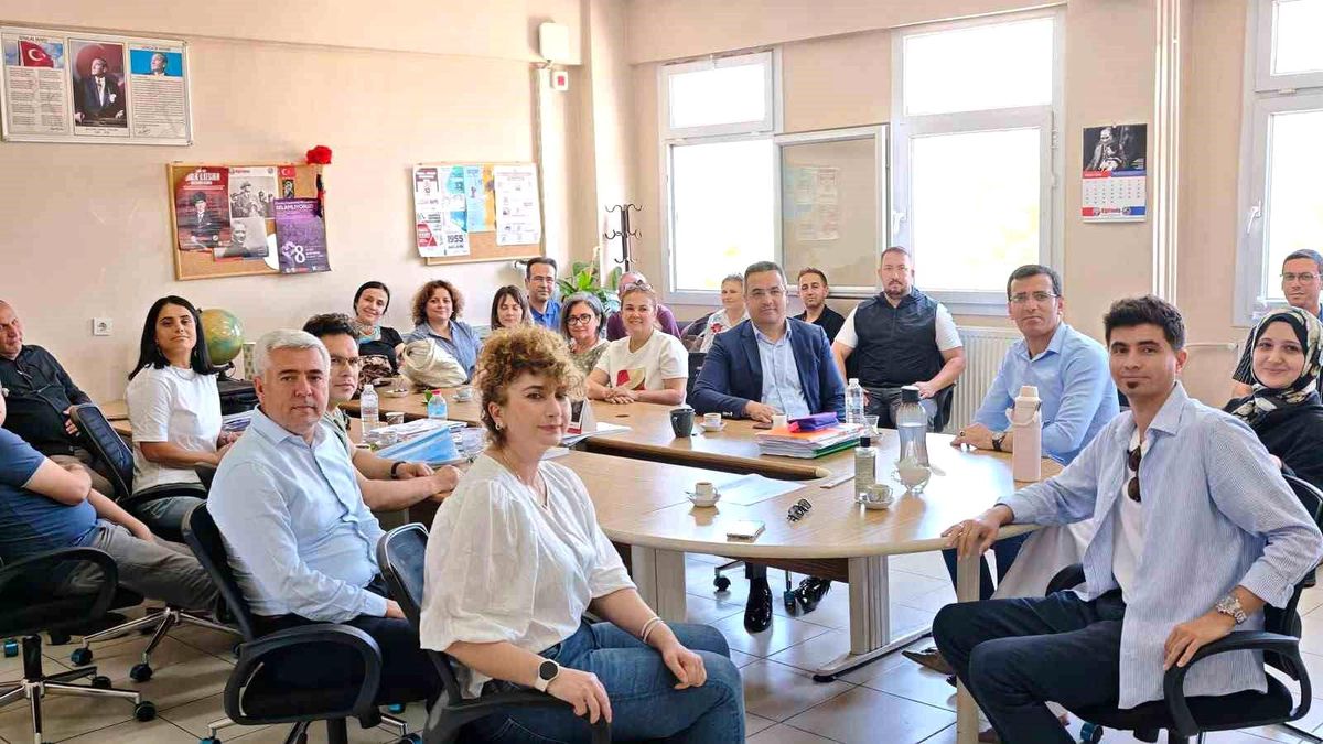 Kaymakam Dalak'tan eğitime yakın takip