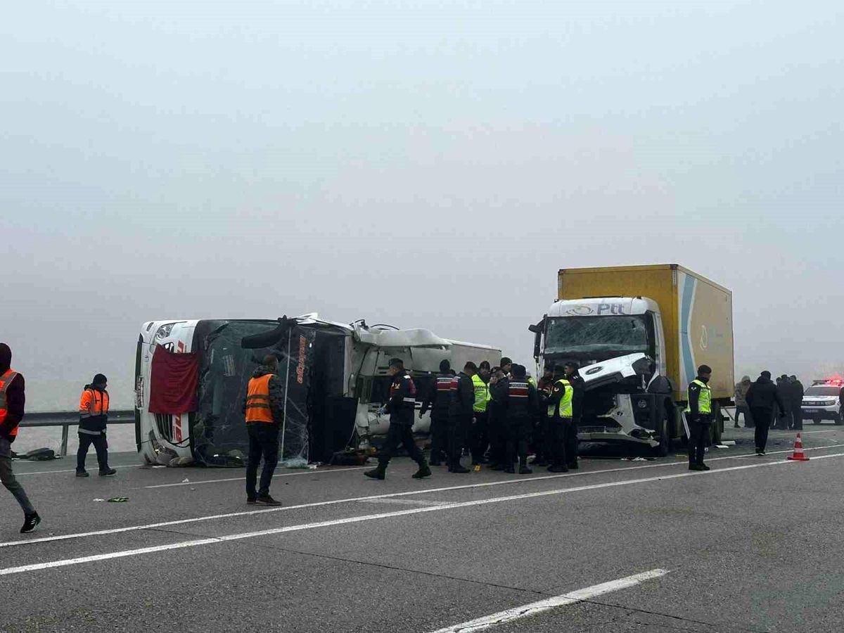 Malatya'da 5 kişinin öldüğü otobüs kazasında şoföre 9 yıl 6 ay hapis