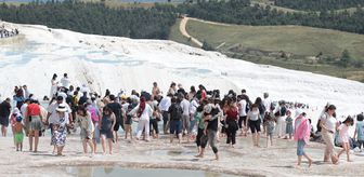 Pamukkale bayram tatilinde ziyaretçi rekoru kırdı