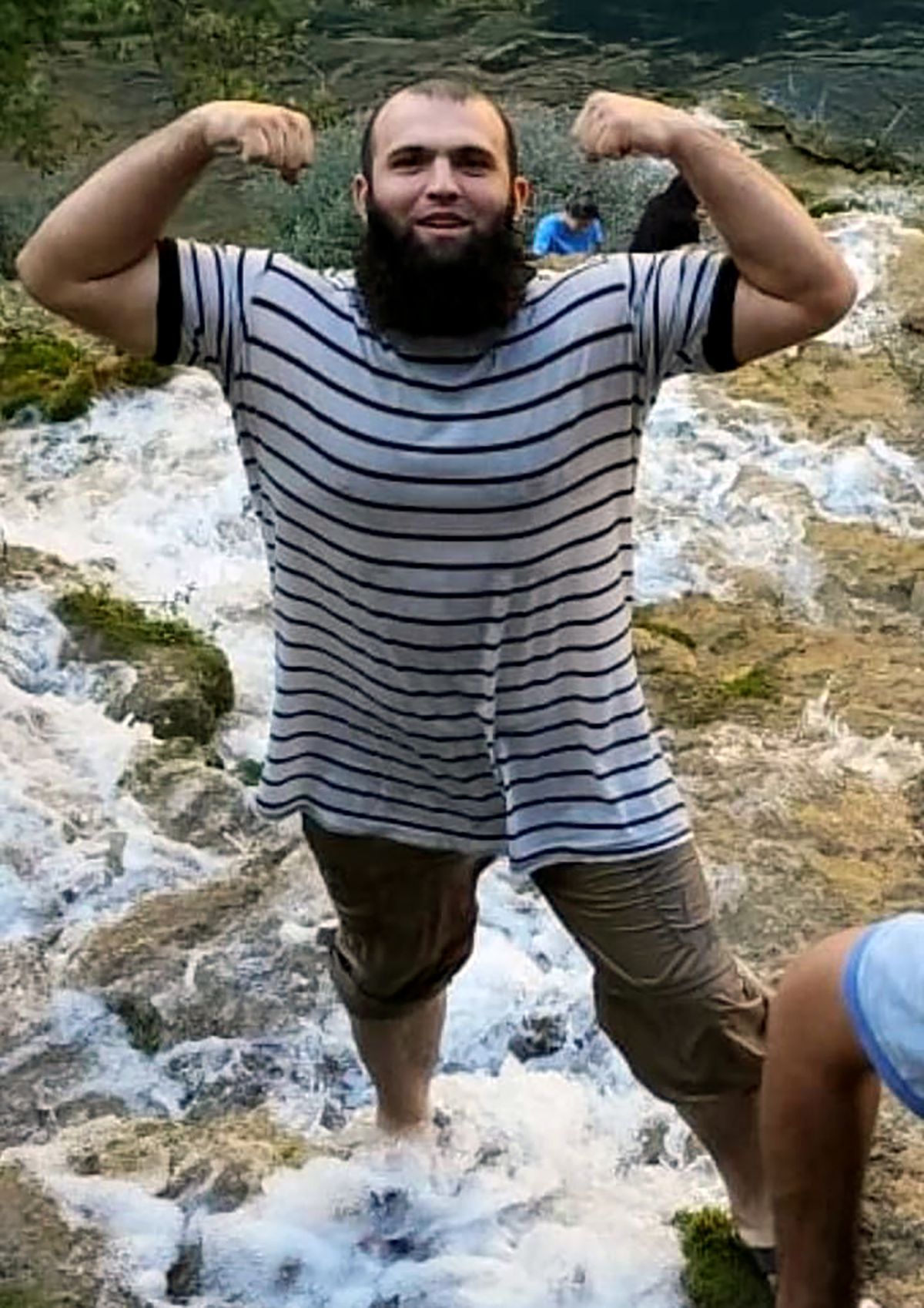 Serinlemek için girdiği çayda kaybolan Ömer, 3 gündür aranıyor