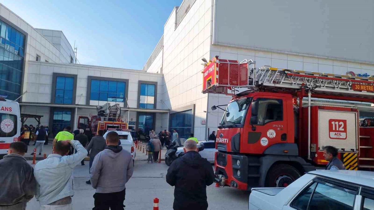 Sinop'ta hastanede yangın paniği