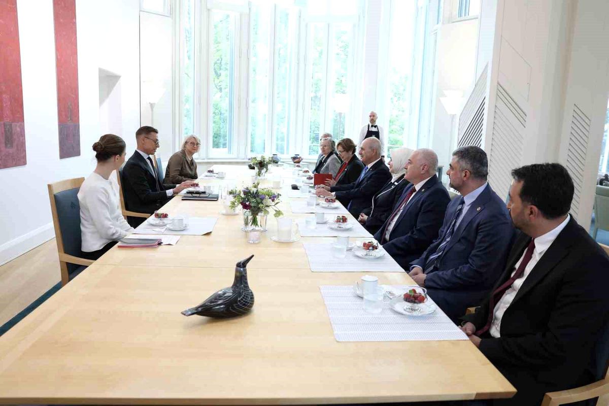 TBMM Başkanı Kurtulmuş, Finlandiya Cumhurbaşkanı Stubb ile görüştü