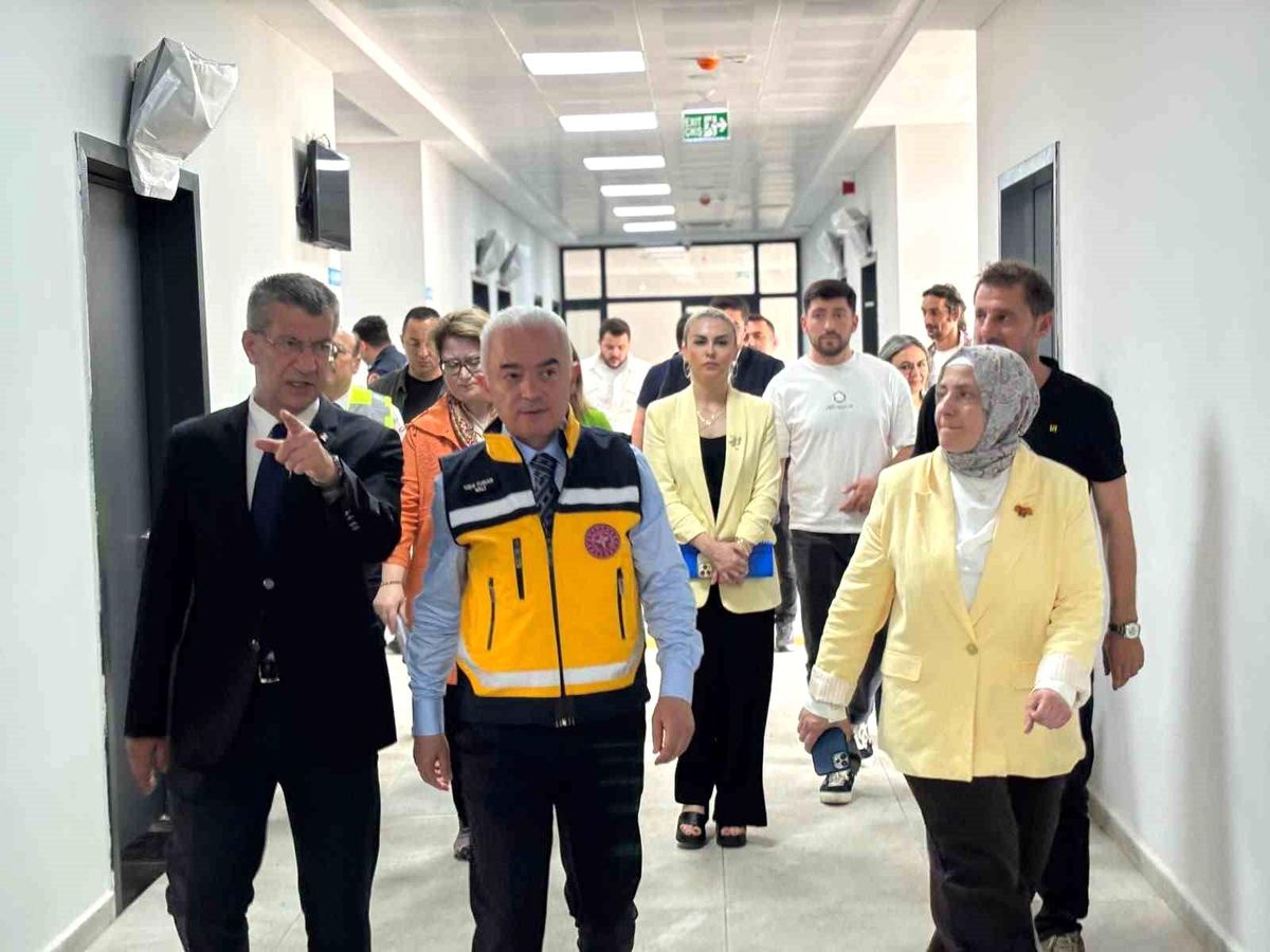 Vali Turan, Babaeski'deki sağlık yatırımlarını yerinde inceledi